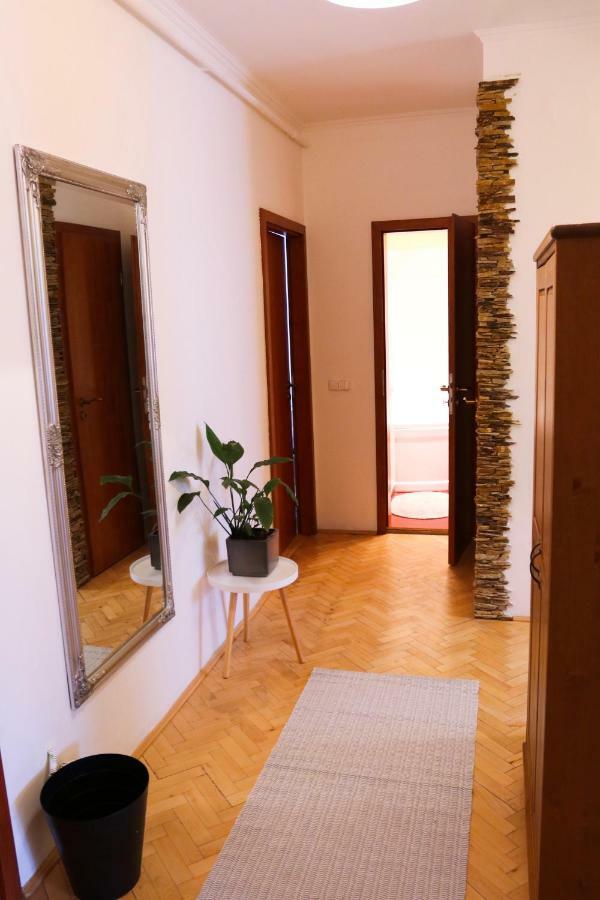 Palace Apartman - Minaret, เอ็กเกอร์ ภายนอก รูปภาพ